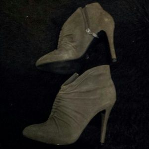 Guess gray suede booties