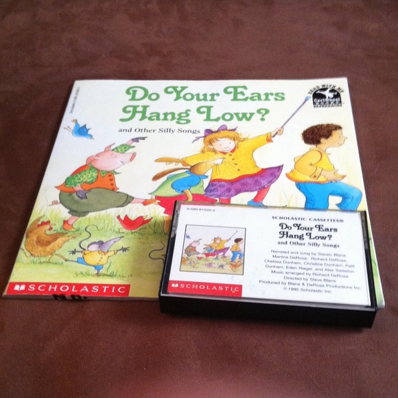 "Do your ears hang low" book & cassette tape