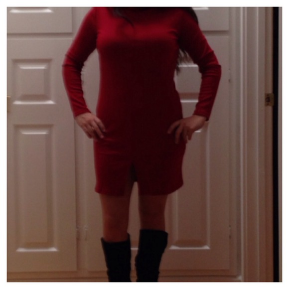✂ Red long sleeve turtleneck dress, junior XL - Picture 3 of 3