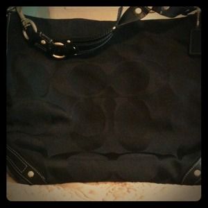Good condition solid black coach purse