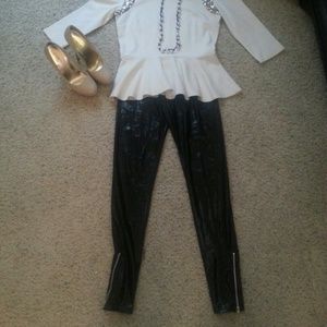 SOLD: Liquid Black Leggings