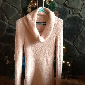 Warmth, cozy,and comfort in a lightweight sweater.