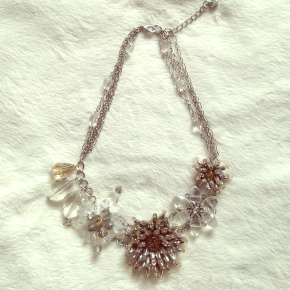 Loft flower necklace - NWOT