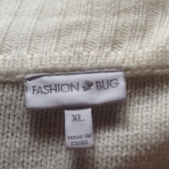 Long sweater. - Picture 2 of 2