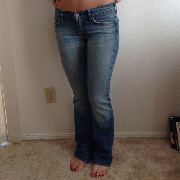 ✨REDUCED✨ 7 for all mankind boot cut denim jeans - Picture 2 of 4