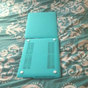 13' inch MacBook teal hard case
