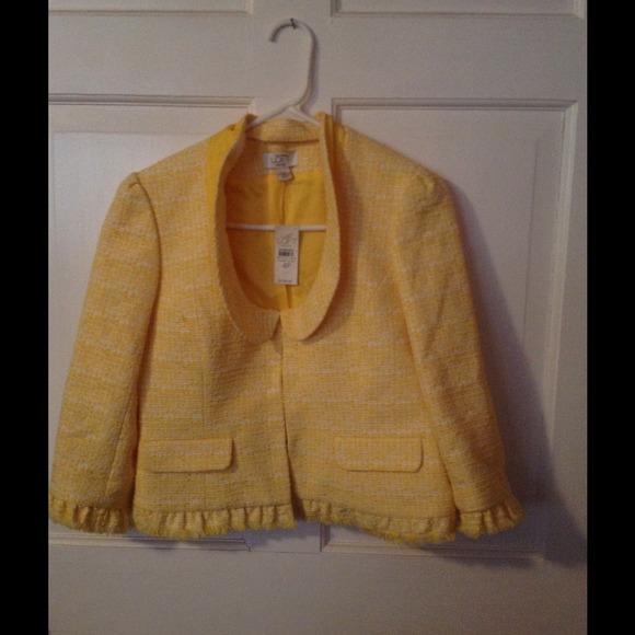 Loft tweed yellow jacket. - Picture 2 of 3