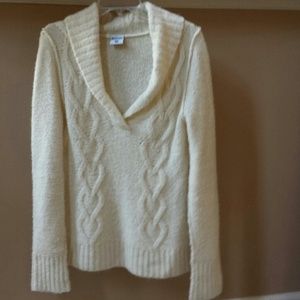 HOST PICK!!! Columbia Cream Sweater