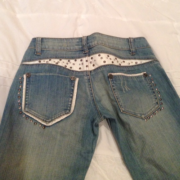 Vagues jeans ! European low rise cut ! Size 23