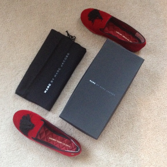 Marc Jacobs | Tasseled Velvet Loafers - Picture 4 of 4