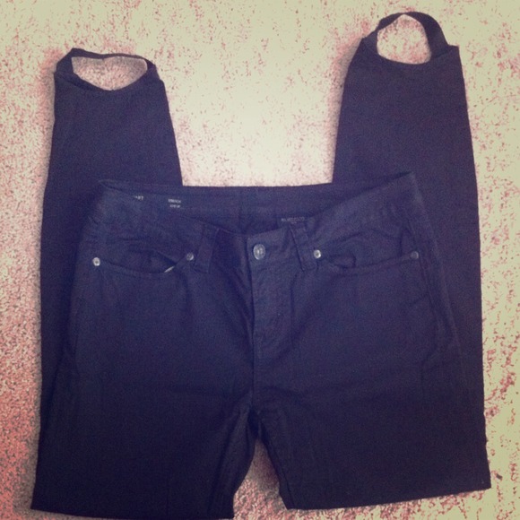 REDUCED!! Buffalo Black Denim stirrup