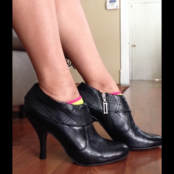 👢BCBGirls Booties⬇reduced⬇