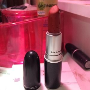🚫SOLD🚫Mac riri woo lipstick