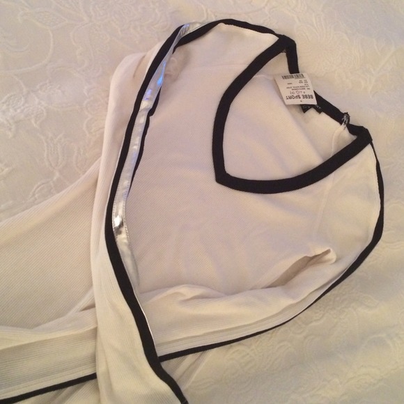 Bebe sports top