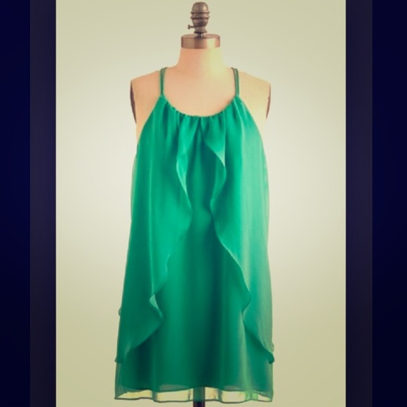 Beautiful green dress 💚💚