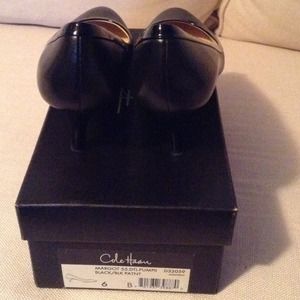 Cole Haan black pump