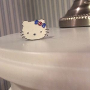 Hello kitty ring- size adjustable