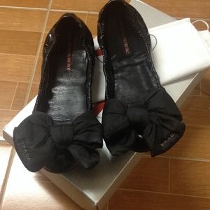 AUTHENTIC Prada puffer bow flat size 37