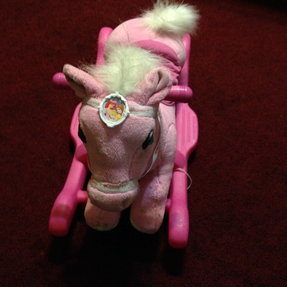 Princess pony - Picture 2 of 3