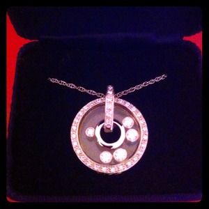 ✂Victoria Wieck floting ice pendant necklace cz