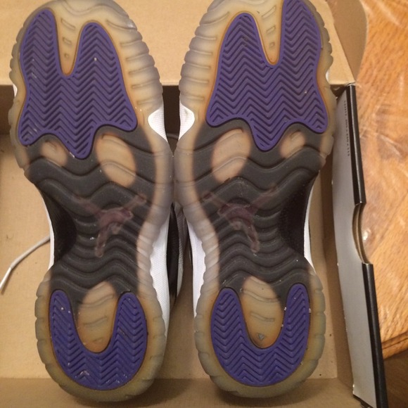 Concord 11s - Picture 2 of 4