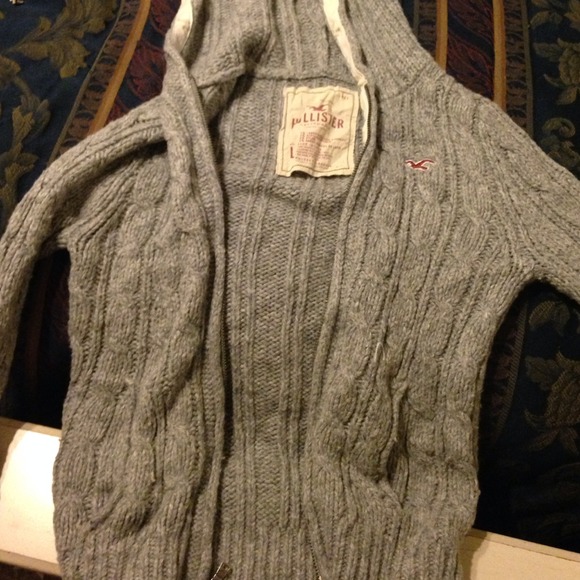 Hollister Sweater Hoodie💀