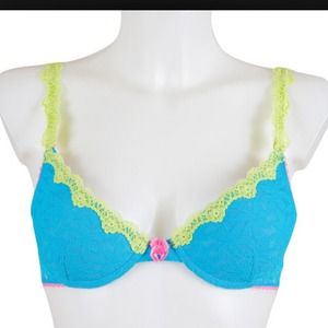 Aerie & Fruit Of The Loom Push-up Bras lot of two