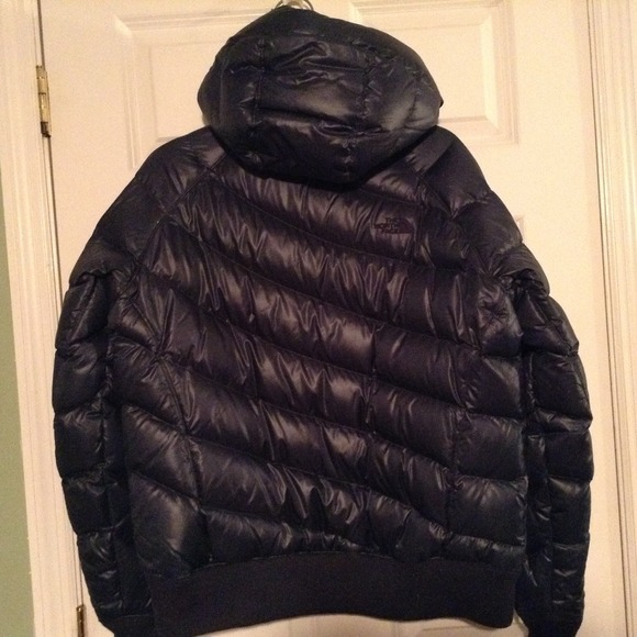 SOLD Women north face 550 down jacket xl - Picture 2 of 4