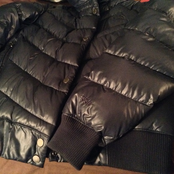 SOLD Women north face 550 down jacket xl - Picture 3 of 4