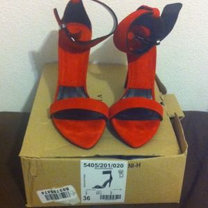*ZARA Suede Leather High Heel Sandal W/Ankle Strap