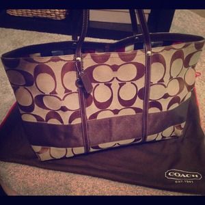 Authentic Coach Signature Stripe Tote