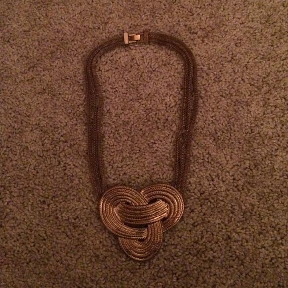 Gold statement necklace!