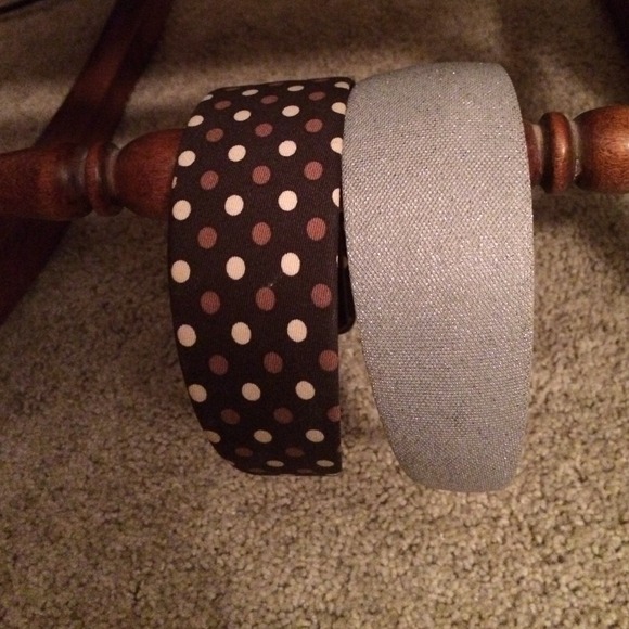 Two chunky headbands!