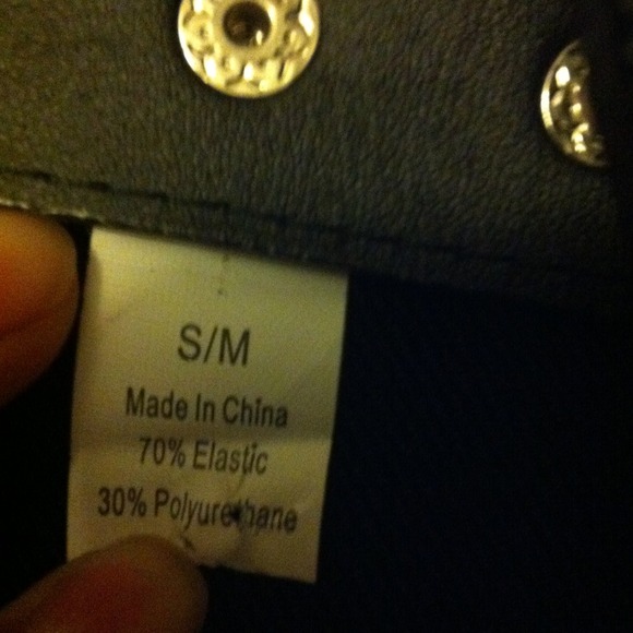 Black flower and silver  belt brane new - Picture 3 of 4