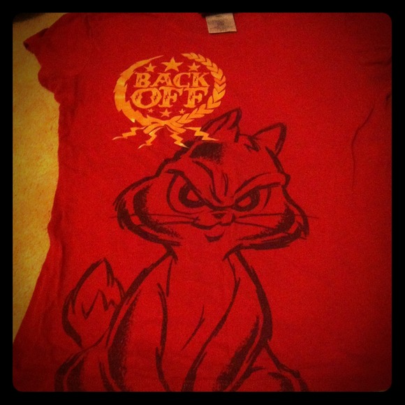 Graphic T shirts - Picture 1 of 4