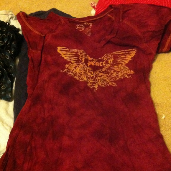 Graphic T shirts - Picture 4 of 4