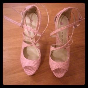 ♥New♥ Pink Sandles