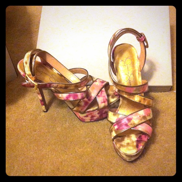 Jessica Simpson high heels - Picture 1 of 3