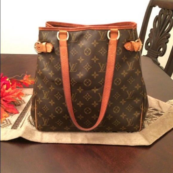 **SOLD to Robin**Louis vuitton batignoles bag