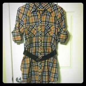 🔔On hold🔔 Brown and black plaid shirt with belt
