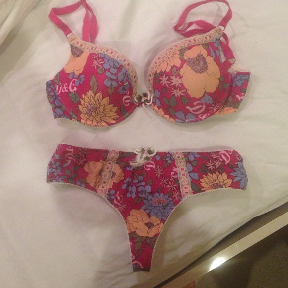 Dolce & Gabbana Other - dolce & gabanna bra and panty set