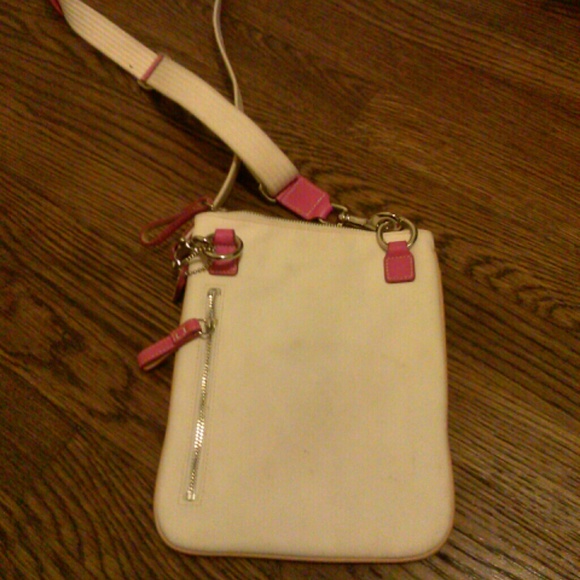 COACH purse - Picture 2 of 3