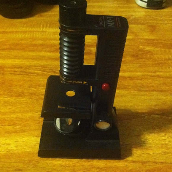 Microscope
