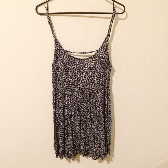❌Sold❌Brandy Melville Flower Jada Dress