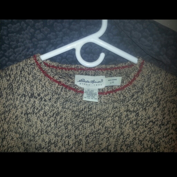 Eddie Bauer Man's Sweater