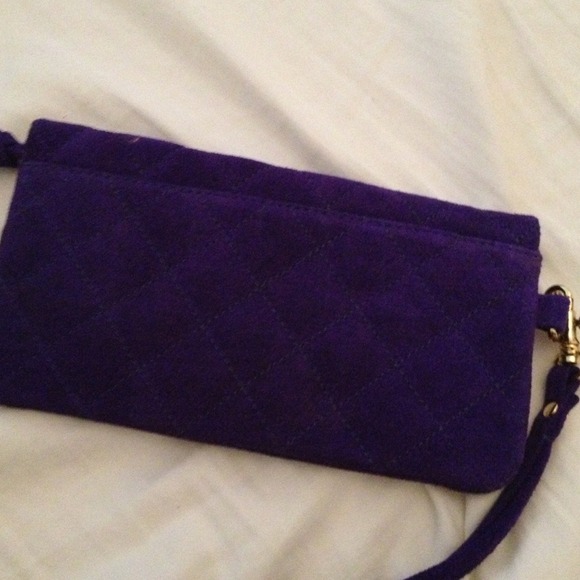 Deep purple small clutch - Picture 4 of 4