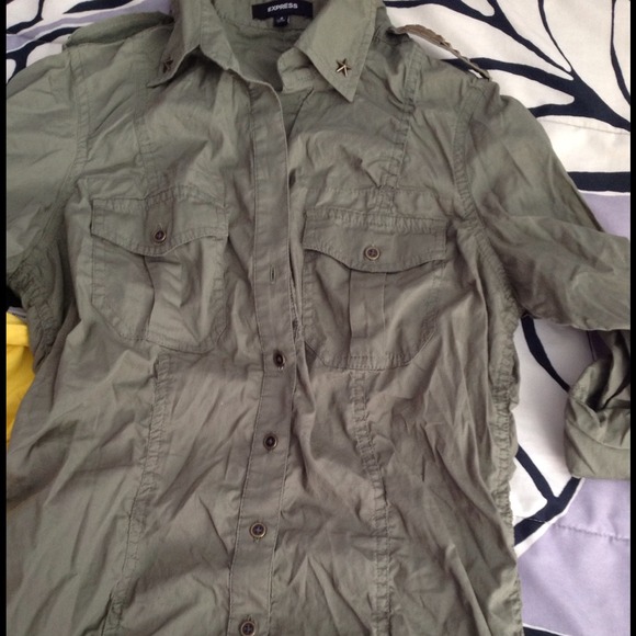 Express military top