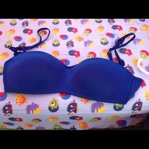 Victoria secret bra 36B
