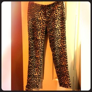 Banana Republic Leopard Print Camden ankle pant.