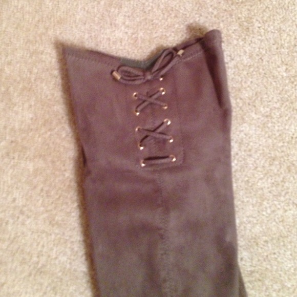 💋 New Thigh High Boots by J Lo - Picture 2 of 8